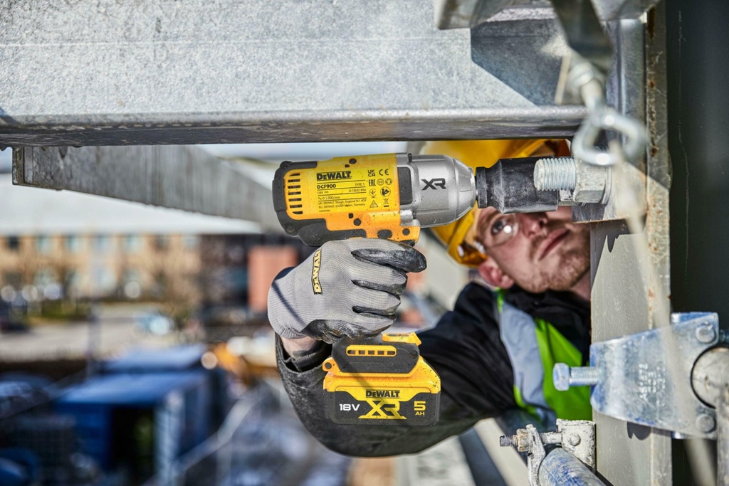 18V 1/2 High Torque Impact Wrench N T
