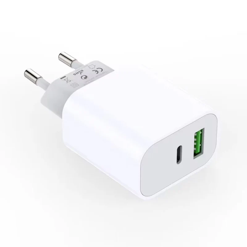 USB-A and USB-C charger 20W
